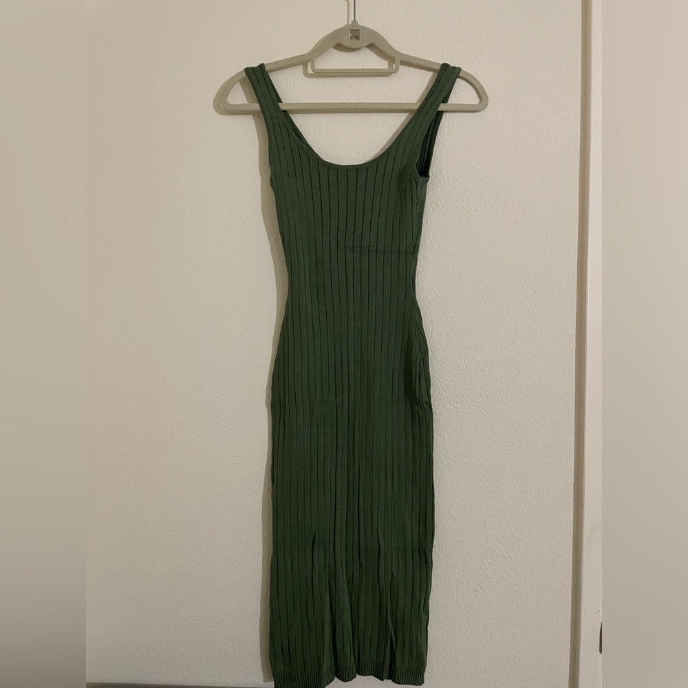 Green Bodycon Ribbed Midi Dress